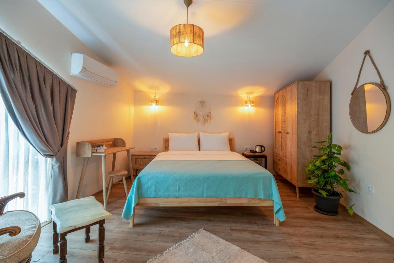 Aya Butik Otel Adalar Exterior foto